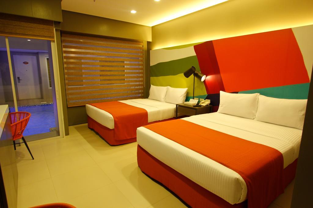 Boracay Uptown Hotel Balabag  Ngoại thất bức ảnh