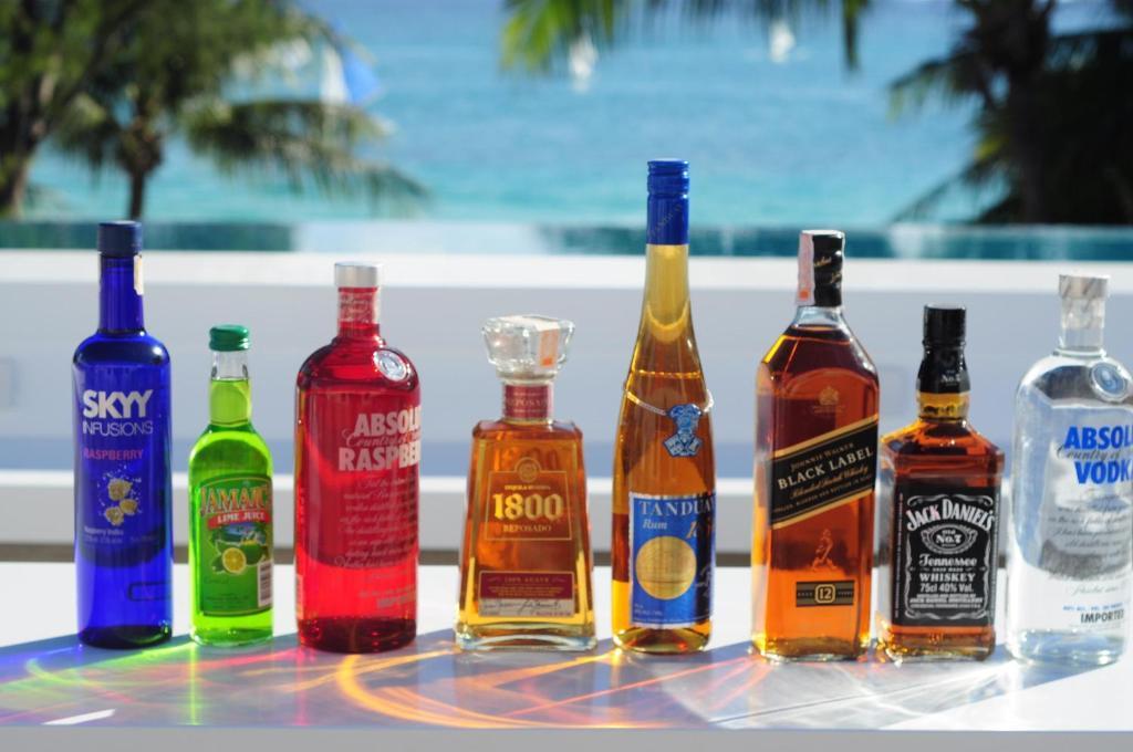 Boracay Uptown Hotel Balabag  Ngoại thất bức ảnh